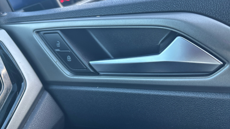 Volkswagen Polo 1.0 TSI 95 SE 5dr DSG Petrol Hatchback